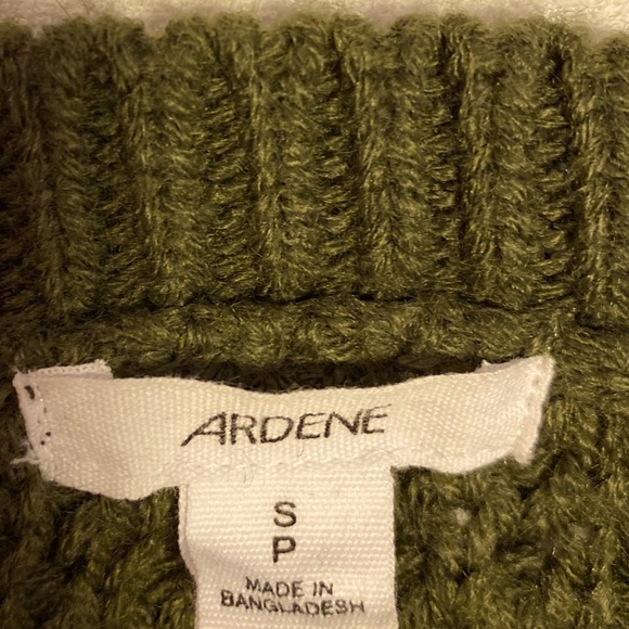 Sweater - Picture 3 of 3